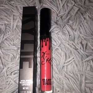 kylie cosmetics lipstick